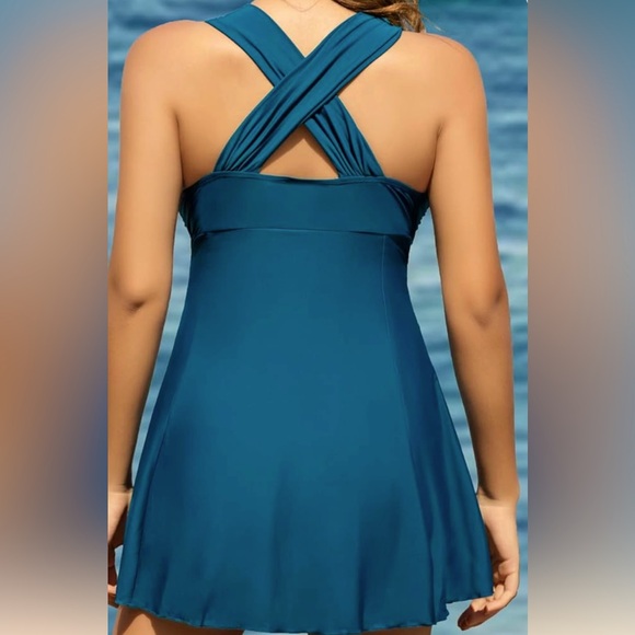 NWT Cocopear elegant crossover one piece Swimdress size Small - Picture 3 of 5